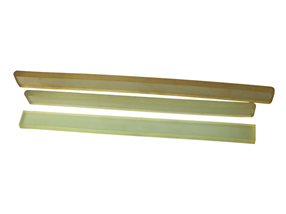 Lower clamping strip